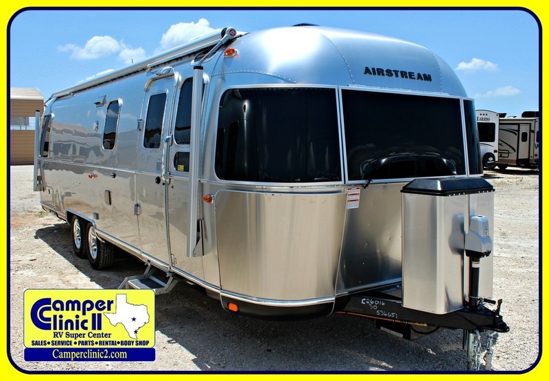 2017 Airstream Classic 30 Twins