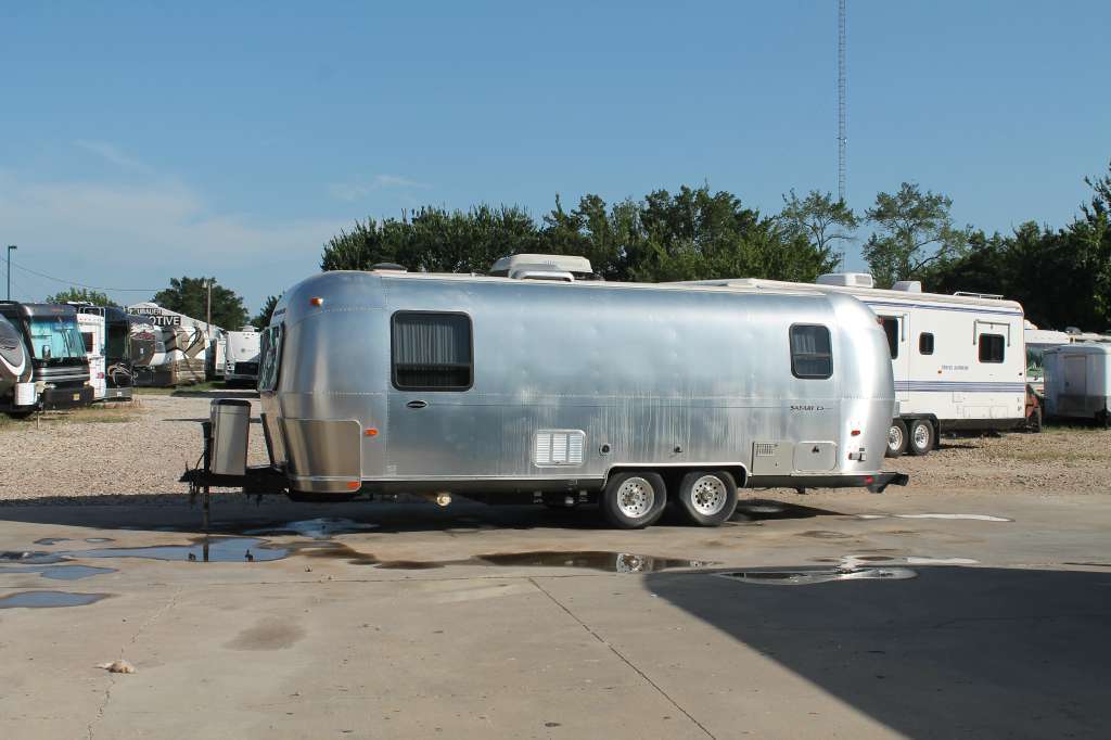 2003 Airstream safari ls 25ft