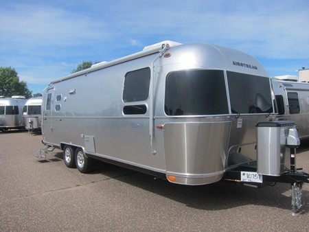 2017 Airstream Flying Cloud 27FB