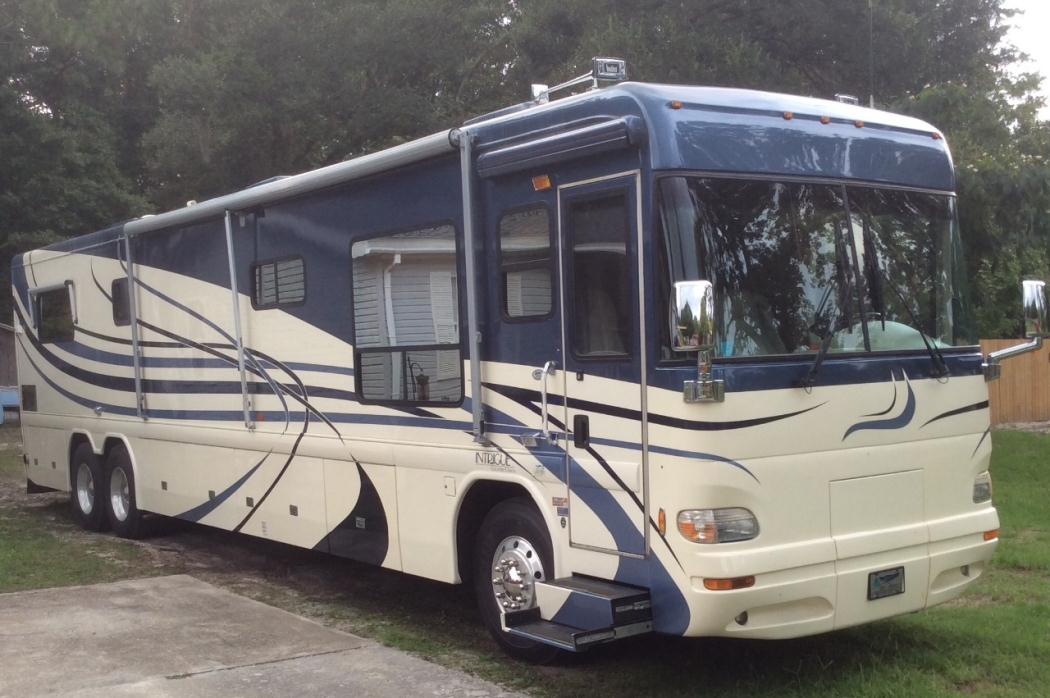 2004 Country Coach Intirigue Ovation