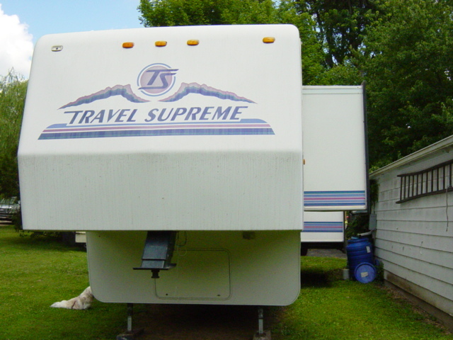 1995 Travel Supreme Supreme