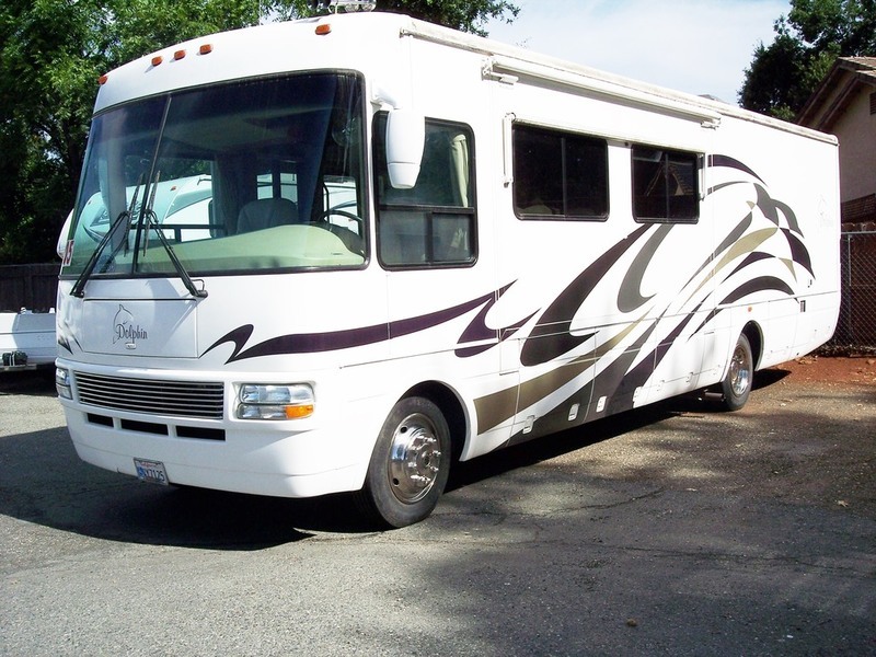 2005 National Dolphin 5355