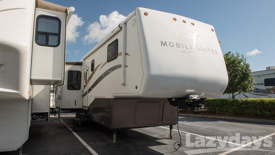 2006 DOUBLE TREE Mobile Suite