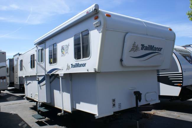 2005 Trailmanor Retractable Trailer 2720SL