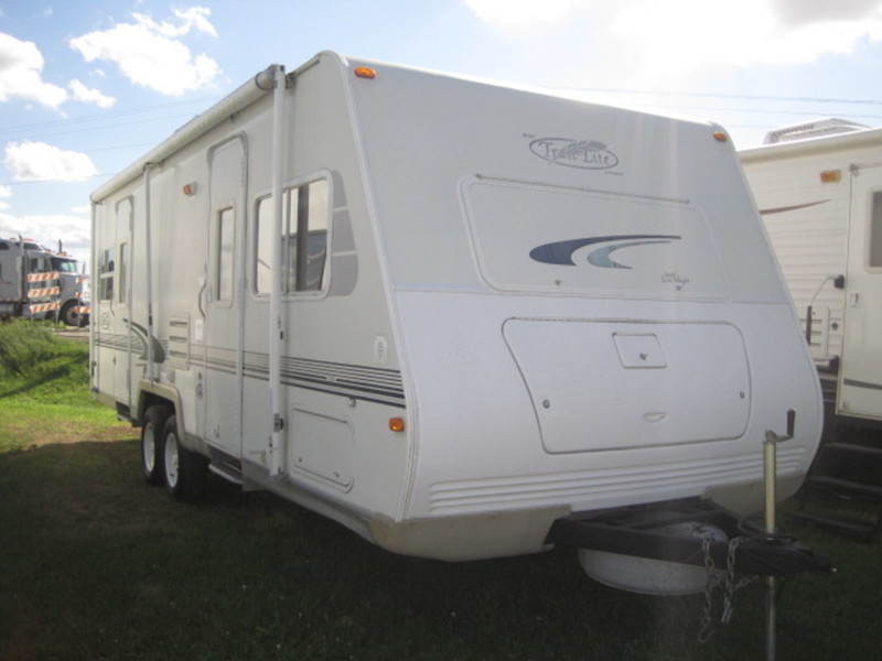 2000 Rvision TRAIL LITE 8260