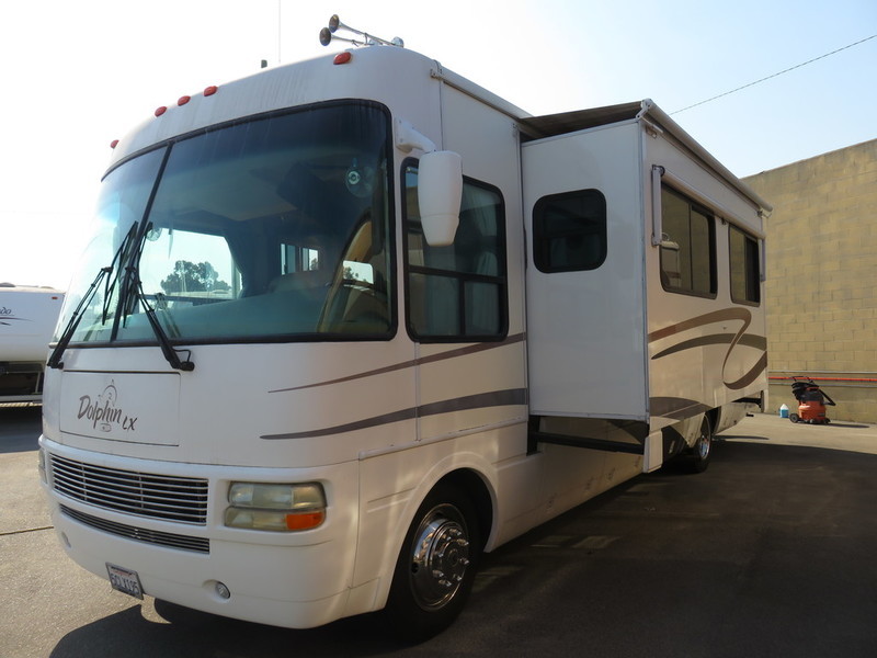 2003 National DOLPHIN 6342LX