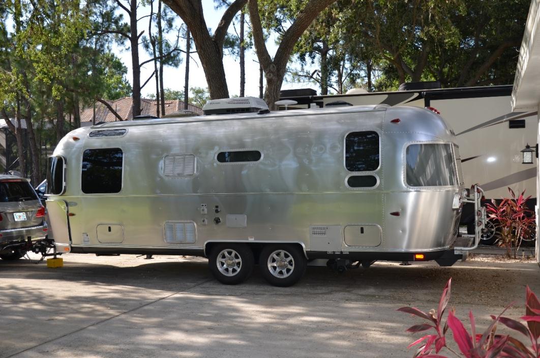 2015 Airstream Flying Cloud 25RB