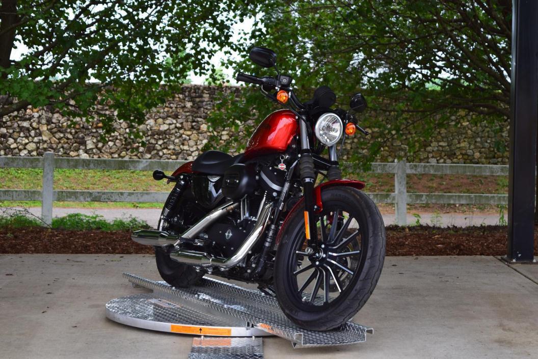 2013 Harley-Davidson XL883N - IRON 883