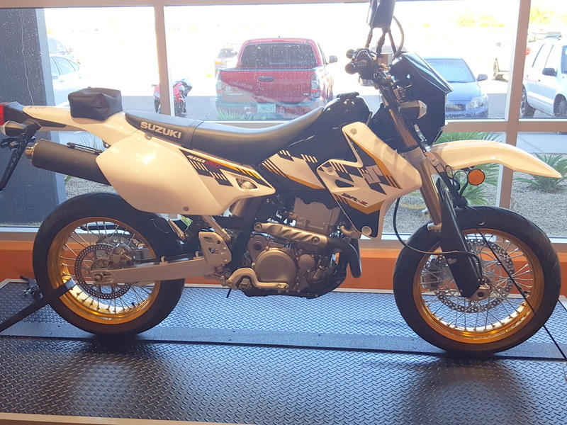 2015 Suzuki DR-Z400SM