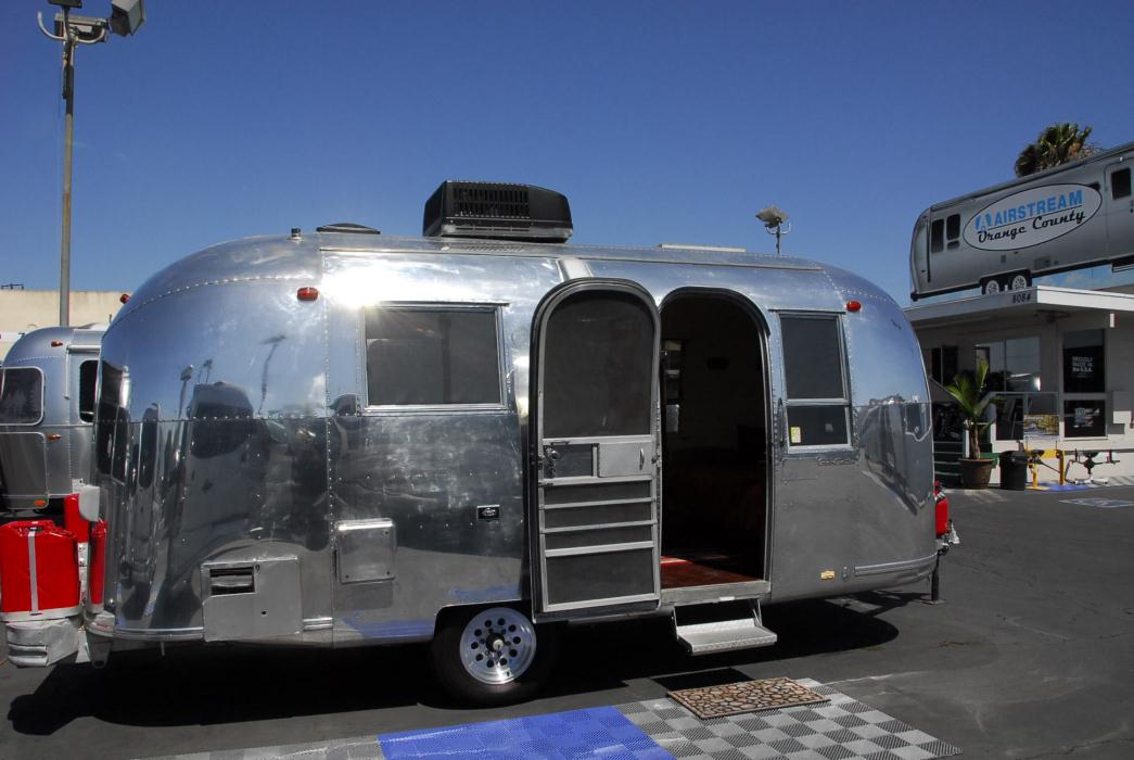 Airstream Globetrotter Rvs For