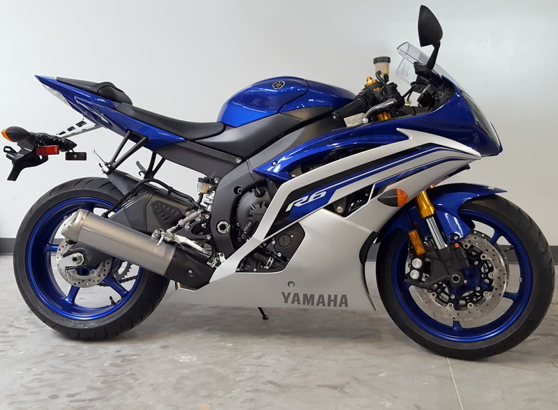 2016 Yamaha YZF-R6 Team Yamaha Blue/Matte Silver