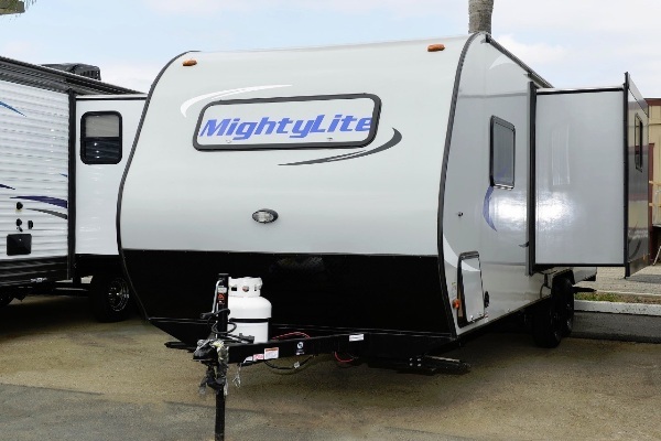 2016 Pacific Coachworks MIGHTY LITE 20BBS