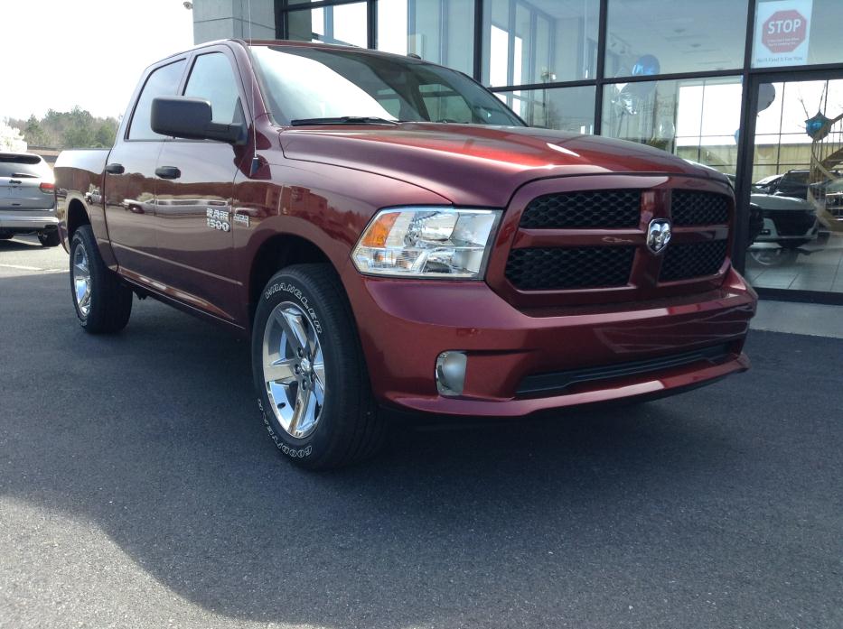 2016 Ram 1500  Crew Cab