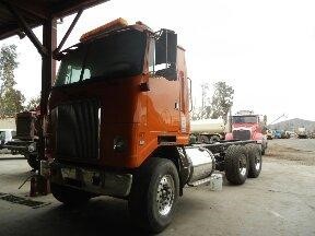 1995 Volvo Whr42t  Cab Chassis