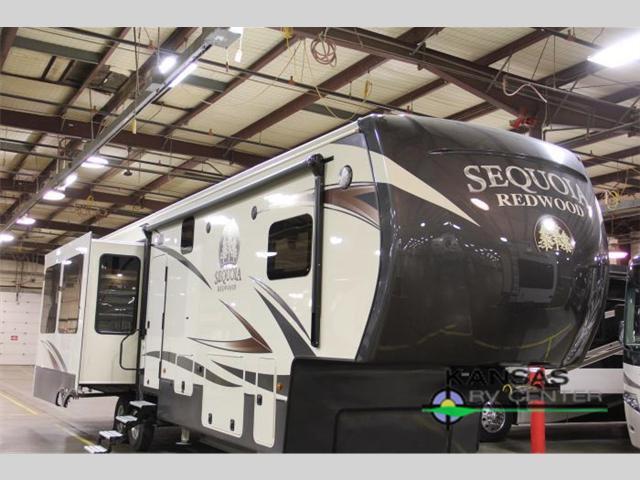 2017 Redwood Rv Sequoia 38GK