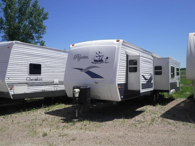 2005 Pilgrim International 306RLSS