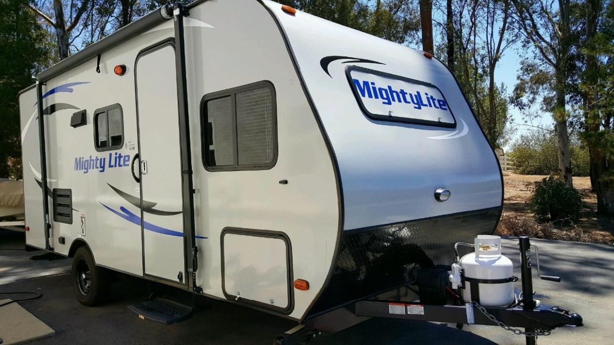 2015 Pacific Coachworks Mighty Lite M16BB