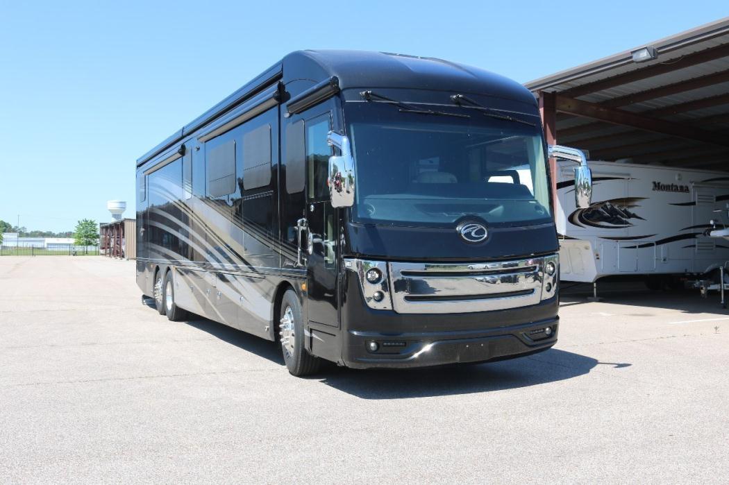 2016 American Coach American Eagle 45T