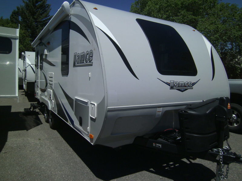 2017 Lance Travel Trailers 1995