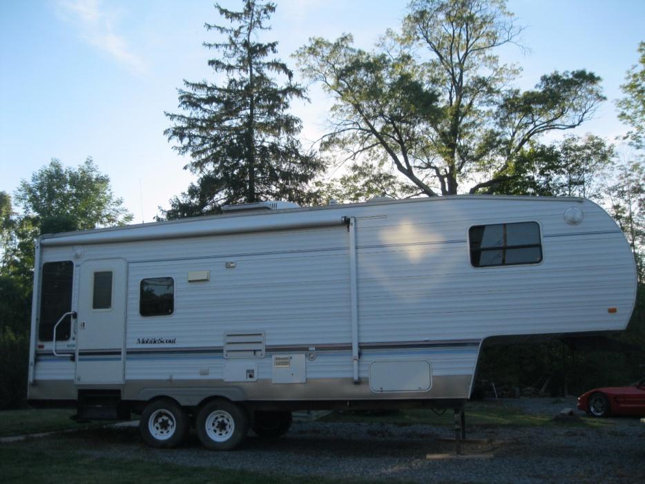 2004 Sunnybrook Mobile Scout 27RKFS