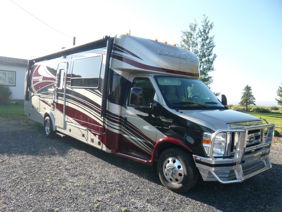 2014 Coachmen Concord 300TS-FORD