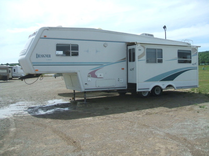 2000 Jayco Designer 3030