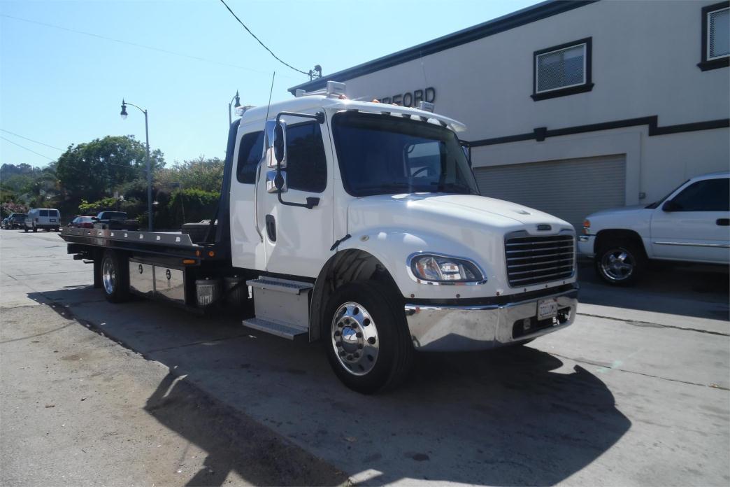 2014 Freightliner Business Class M2 112  Rollback Tow Truck