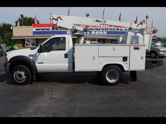 2006 Ford F-450 Sd  Pickup Truck