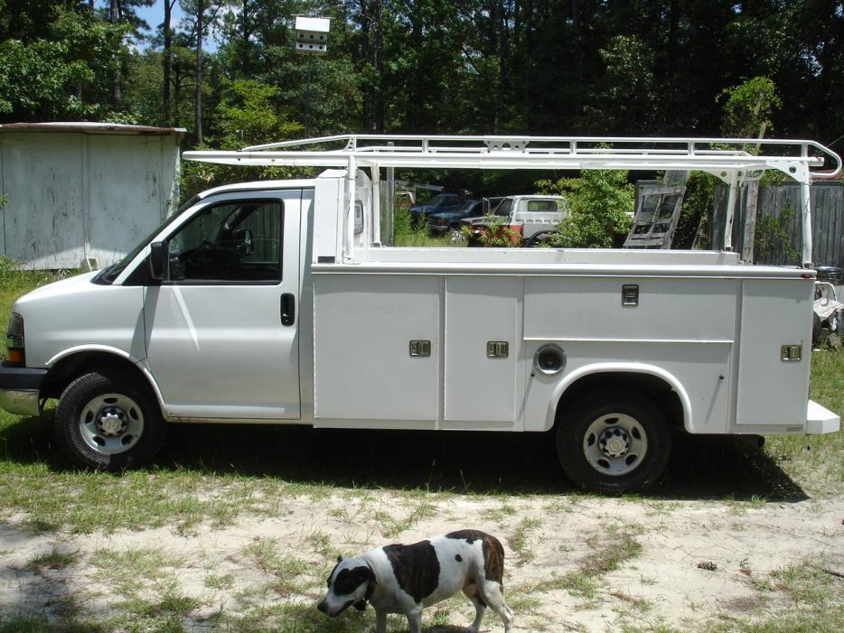 2008 Chevrolet Express  Utility Truck - Service Truck