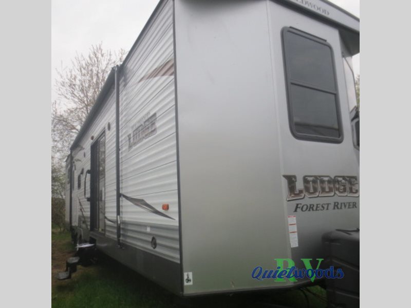 2016 Forest River Rv Wildwood Lodge 404X4