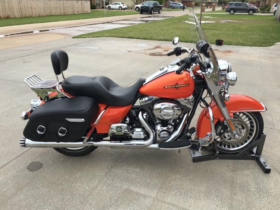 2015 Harley-Davidson XL883N Iron 883 - Color Option