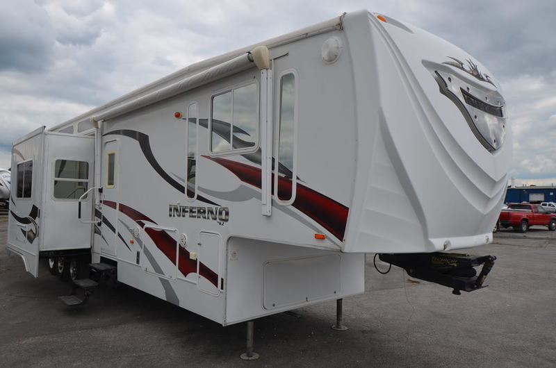 2009 Kz Rv INFERNO 4012 TOY HAULER