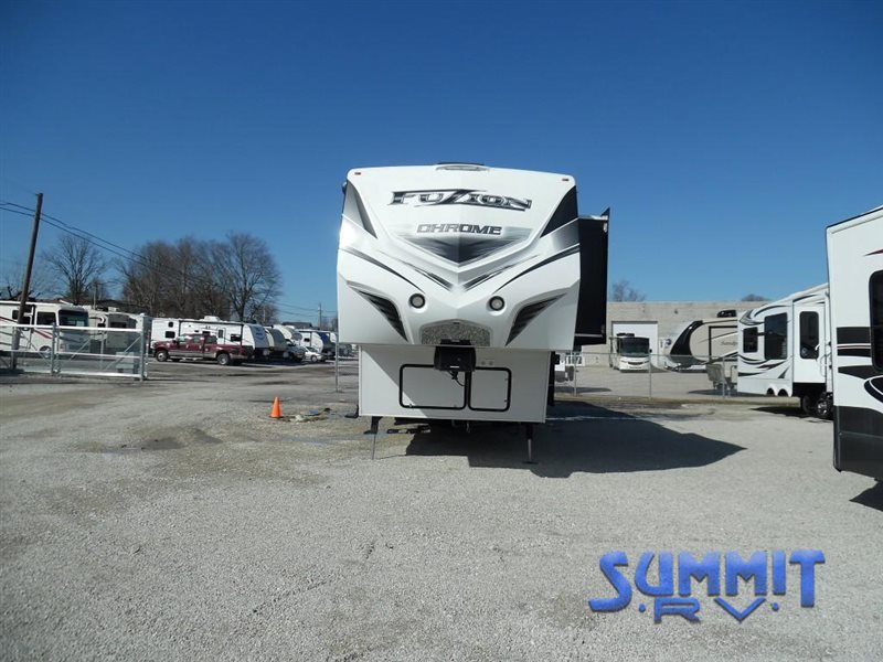 2014 Keystone Rv Fuzion 404 Chrome