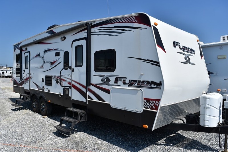 2012 Keystone FUZION 300