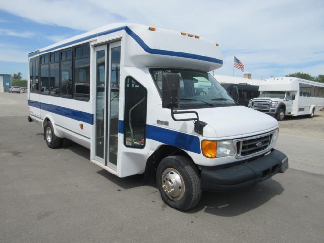 2007 Eldorado Bus  Bus