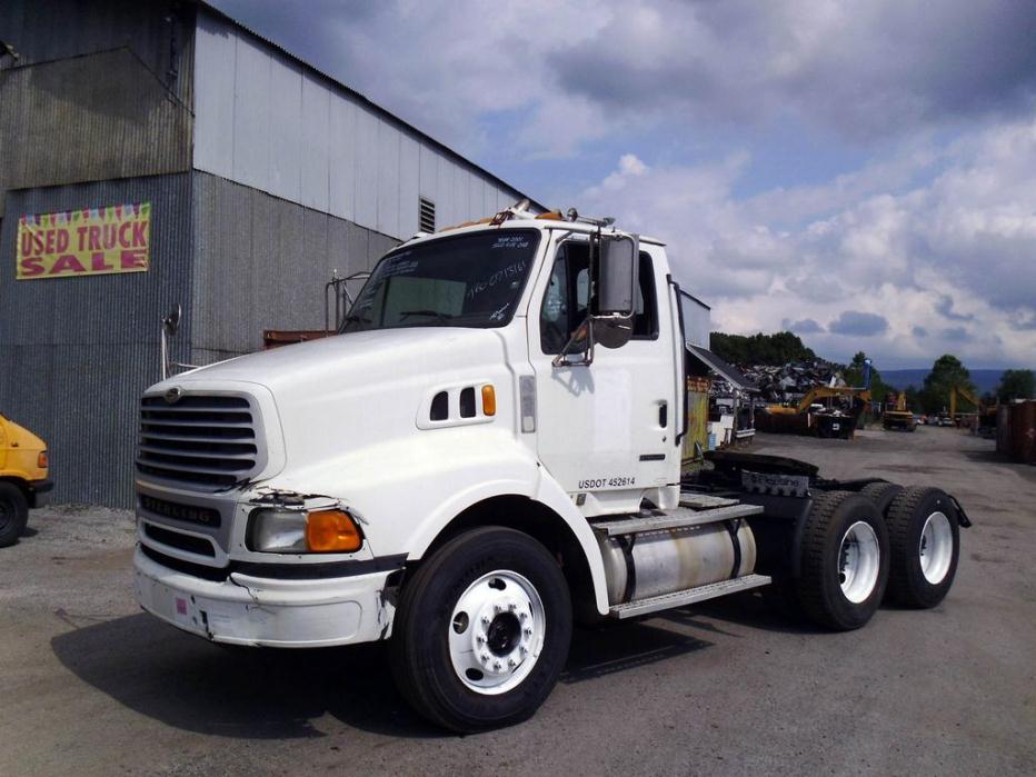 2001 Sterling At9500  Conventional - Day Cab