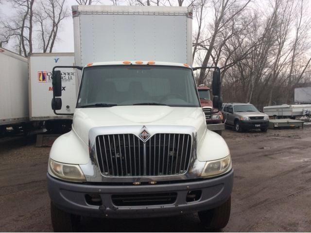 2006 International Durastar 4400  Cargo Van