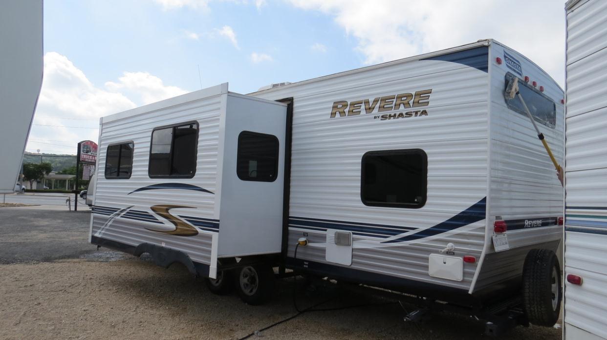 2012 Shasta REVERE 30BH