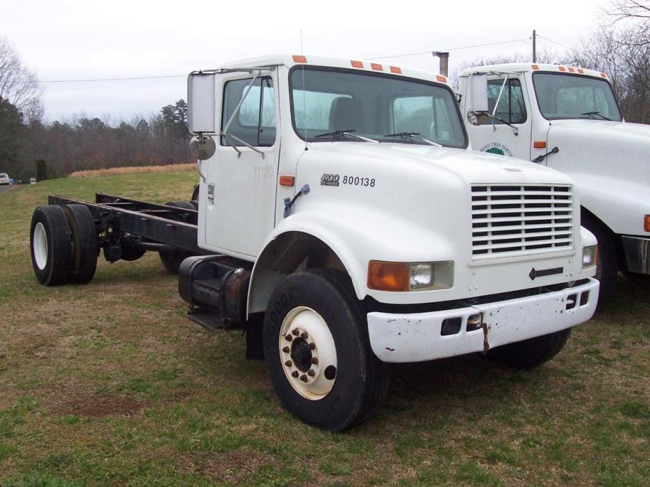 1998 International 4900  Cab Chassis