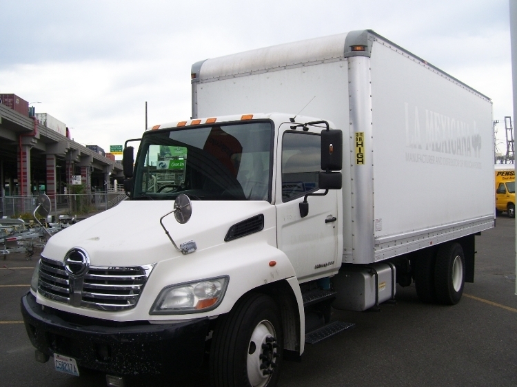 2010 Hino 258alp  Box Truck - Straight Truck