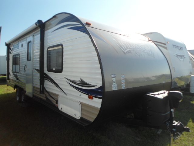 2016 Forest River Forest River Wildwood X-Lite 241QBXL