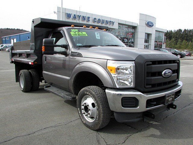2011 Ford F350  Cab Chassis