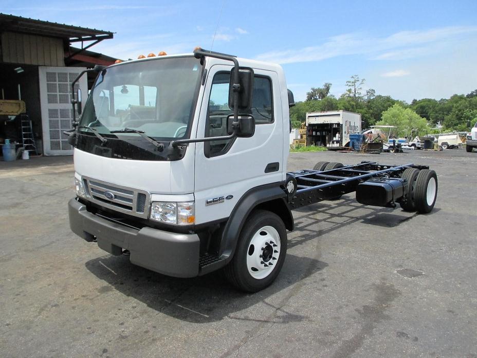 2006 Ford Lcf  Cab Chassis