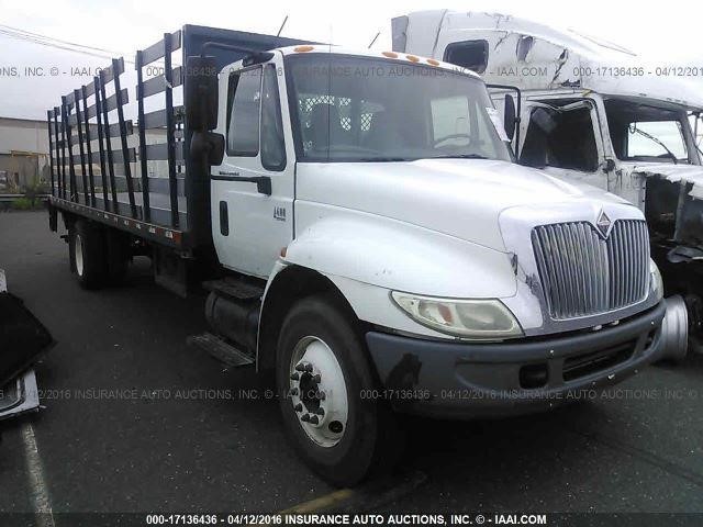 2007 International Durastar 4400  Flatbed Truck