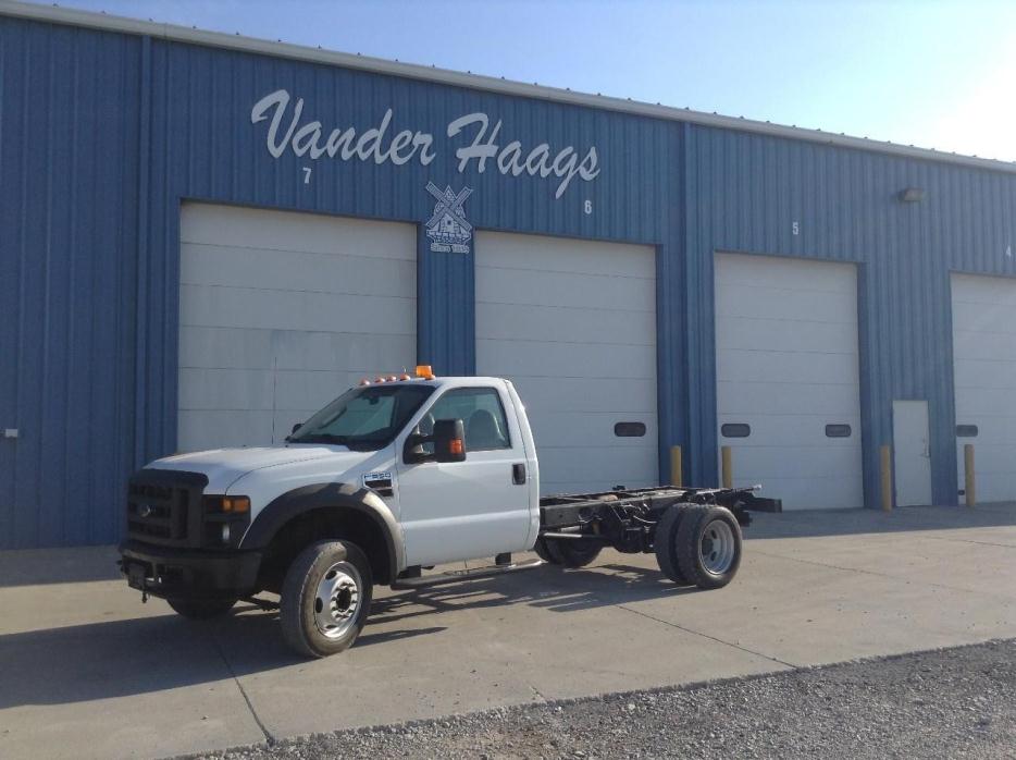 2008 Ford F550 Sd  Pickup Truck