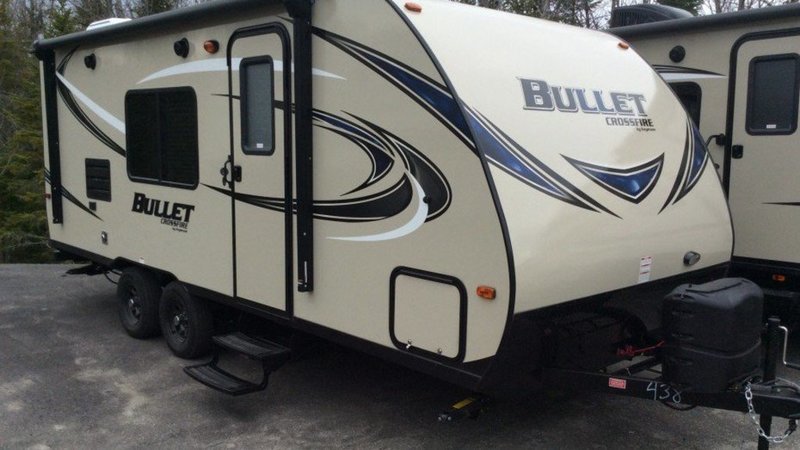 2017 Keystone Rv Bullet Crossfire 2070BH