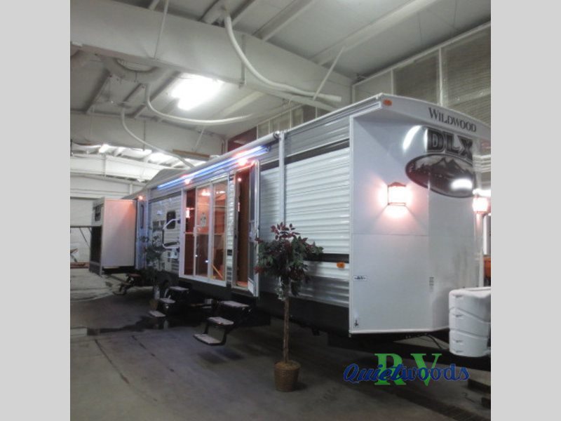 2015 Forest River Rv Wildwood DLX 402QBQ