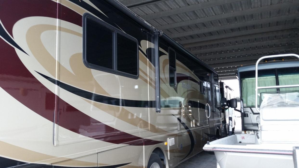 2014 Fleetwood Bounder 35K