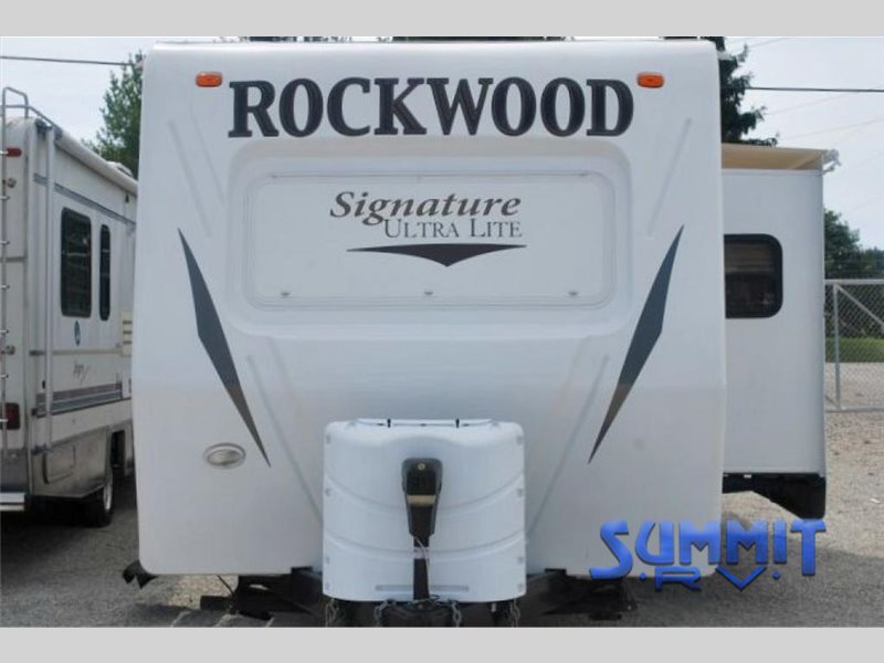 2013 Forest River Rv Rockwood Signature Ultra Lite 8311SS
