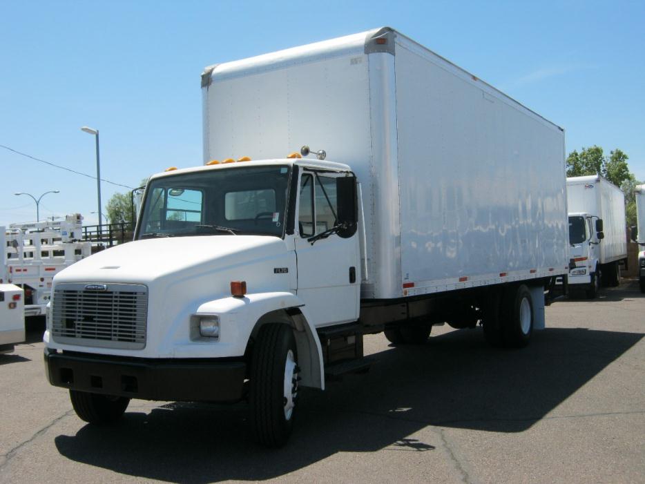 2003 Freightliner Fl70  Box Truck - Straight Truck